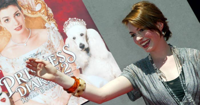 Anne Hathaway attends premiere of &#x27;Princess Diaries 2&#x27;