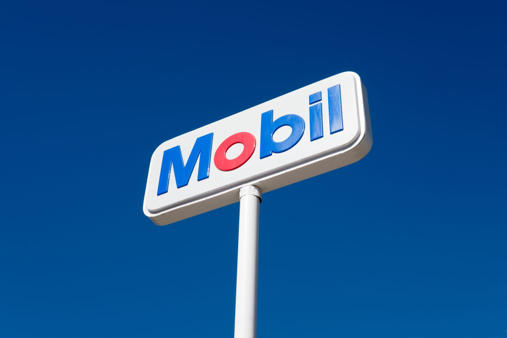 mobil logo