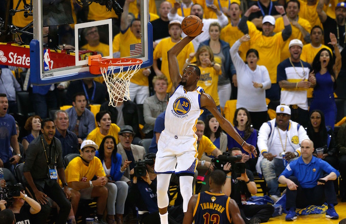 Kevin Durant dunking.
