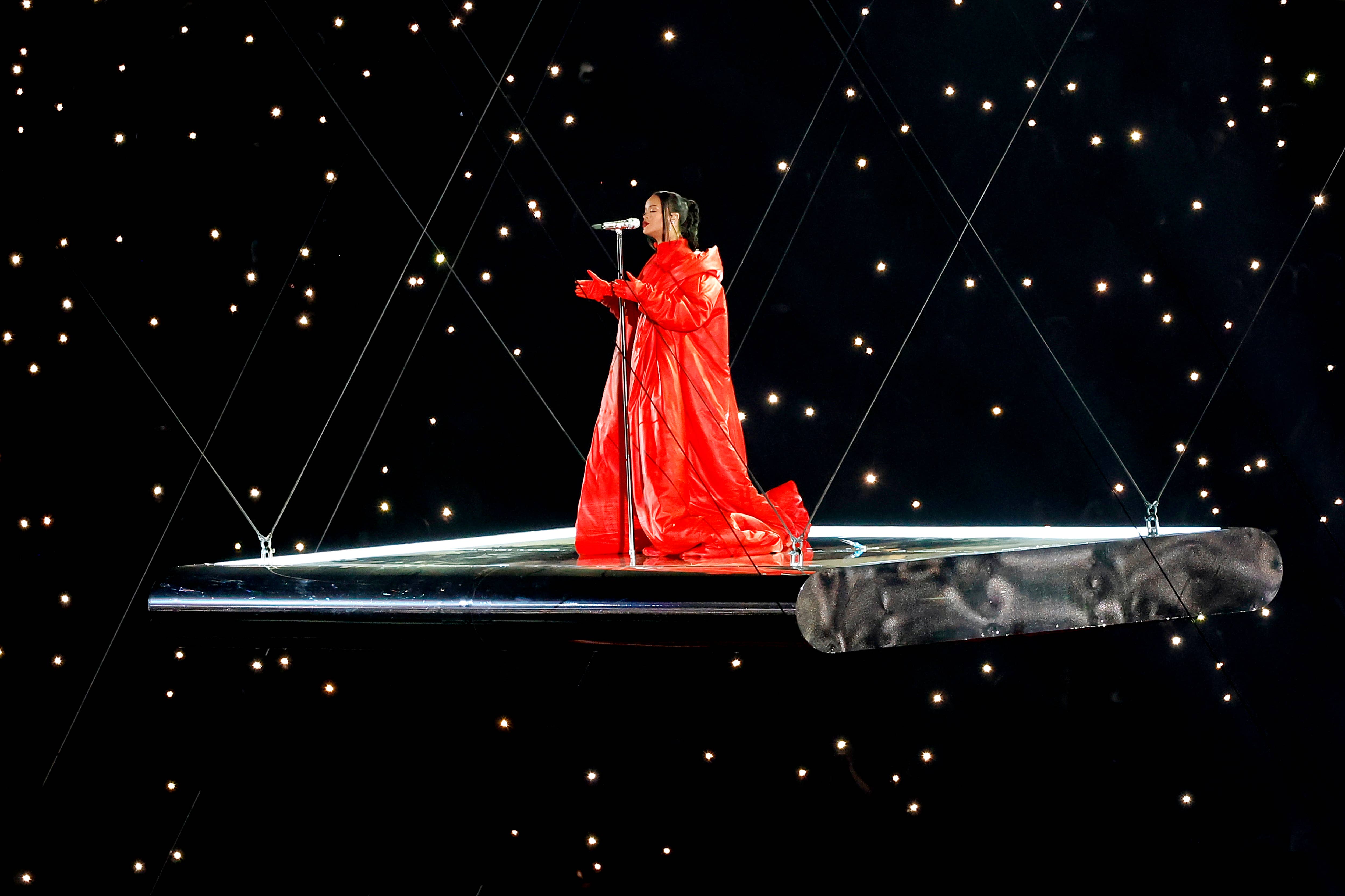 See Rihanna Have a Major Show-Stopping Moment With Her