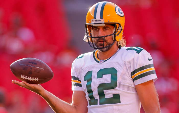 Aaron Rodgers warms up prior to preseason game in 2022