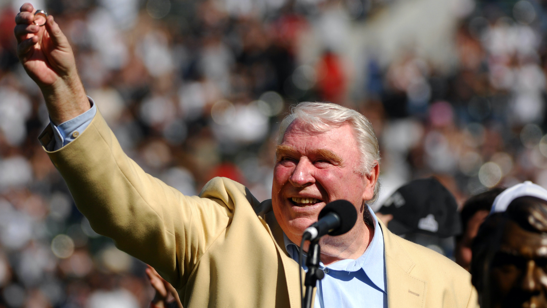 John Madden dies at 85, NFL legend coached the Raiders from 1969 to 1978 -  Silver And Black Pride