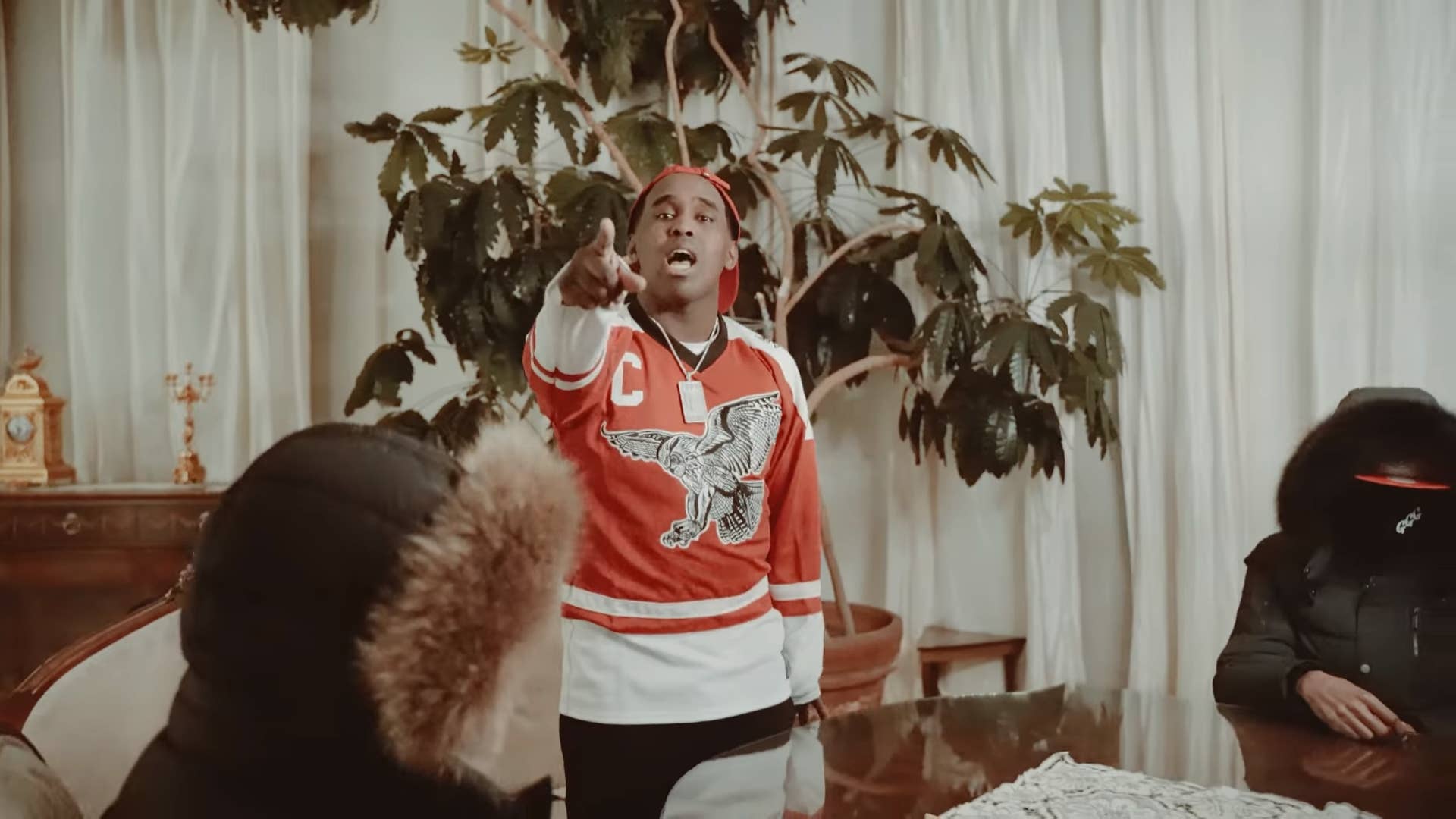 Toronto rapper Top5 in new music video "Movie"