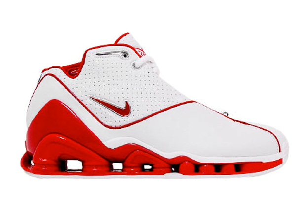 Nike basketball shoes store classic