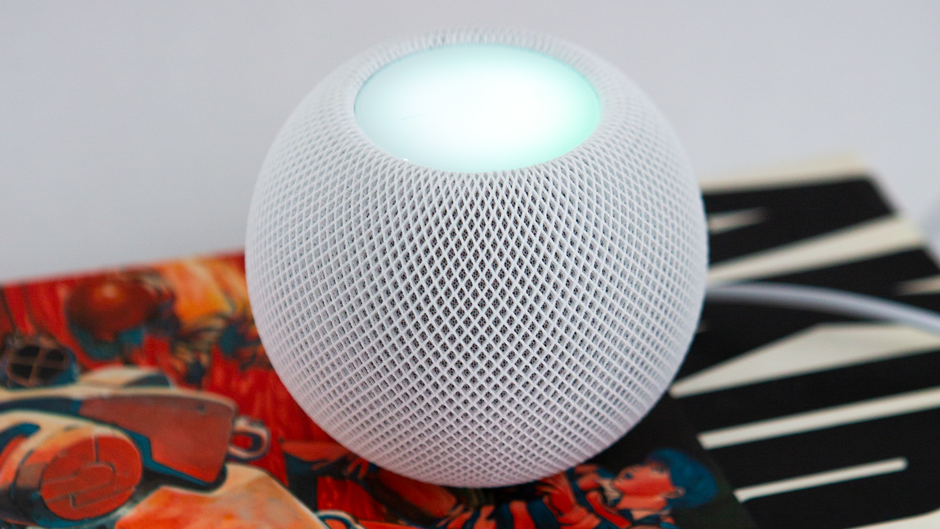 Apple HomePod Review, For Apple Fans Only