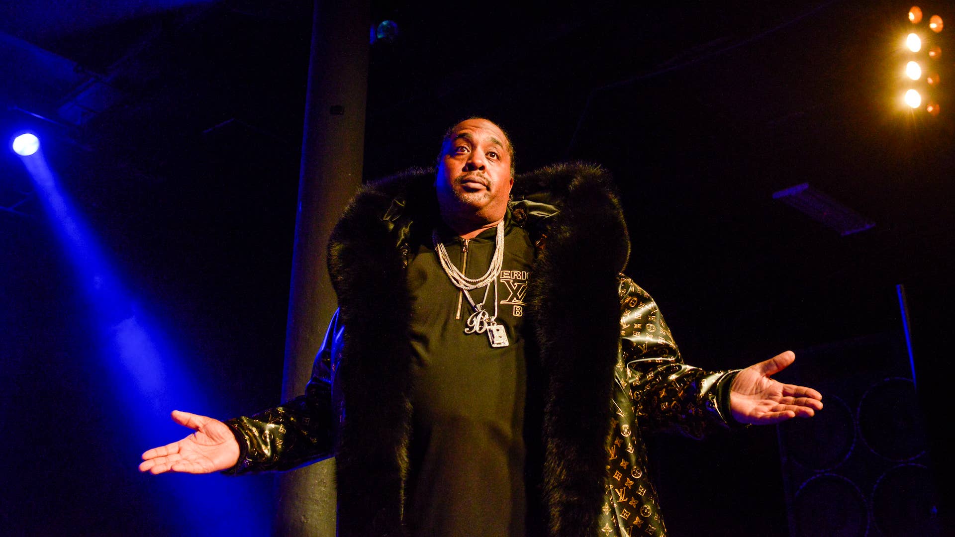 Eric B of Eric B and Rakim performs on stage