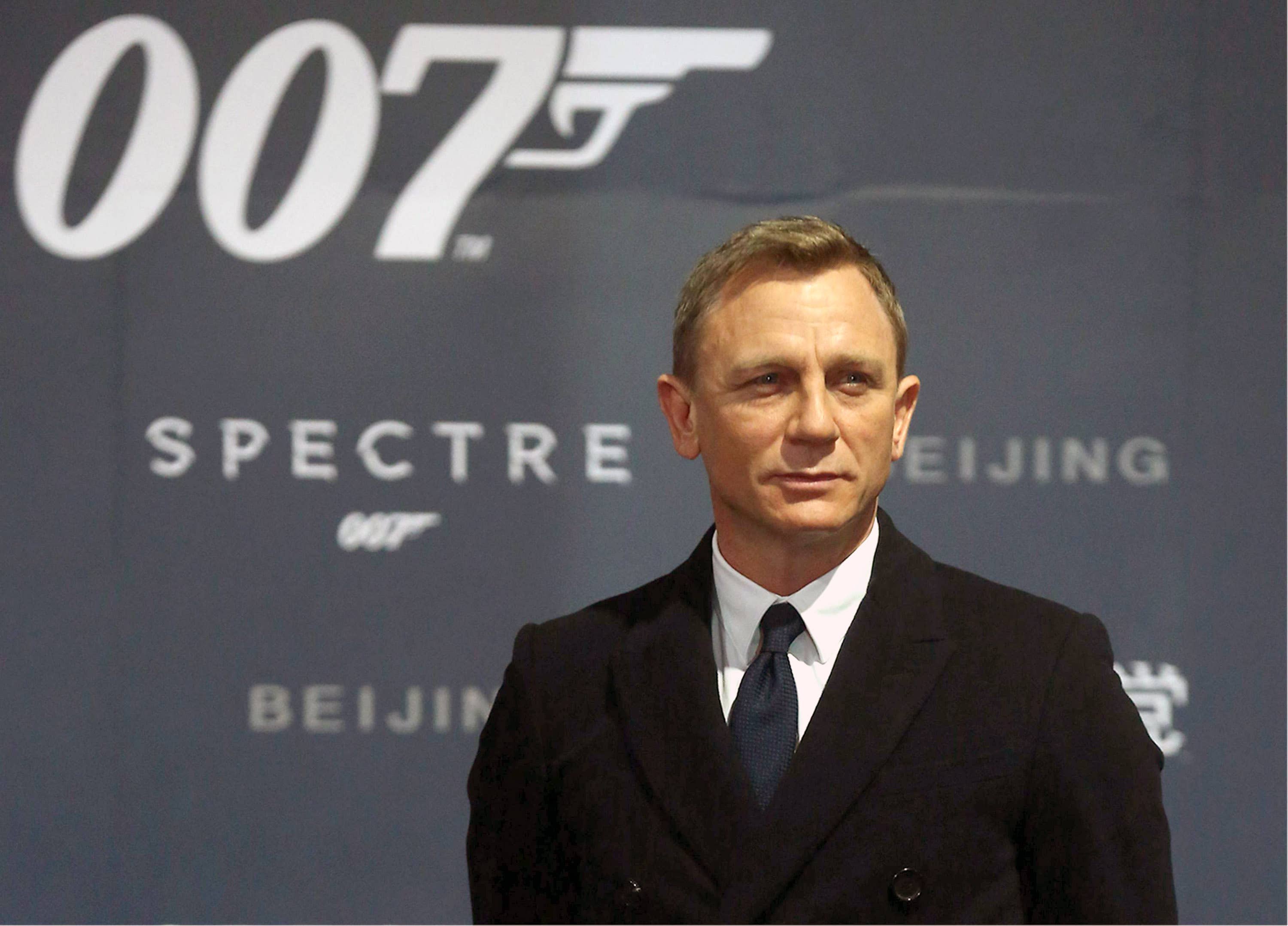 Daniel Craig will play James Bond, again.