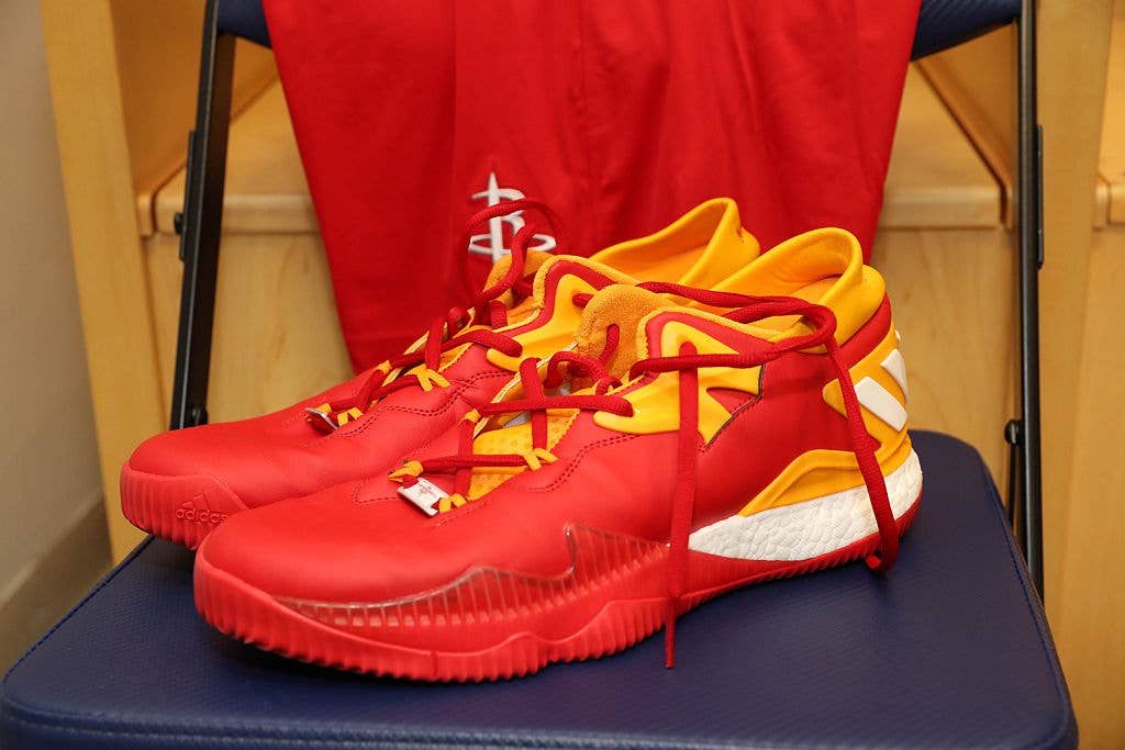 James Harden Wears Clutch City Adidas Crazylight Boost 2016 PE Shoes