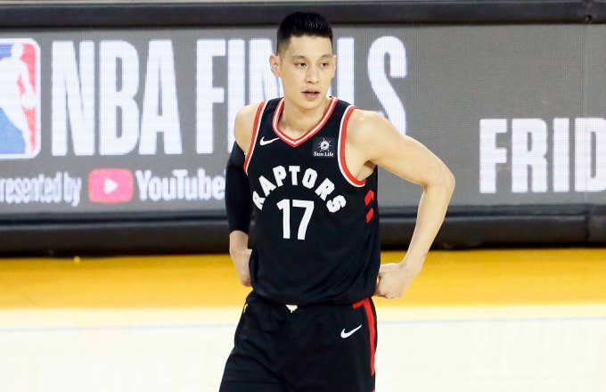 Jeremy Lin #17 of the Toronto Raptors looks on