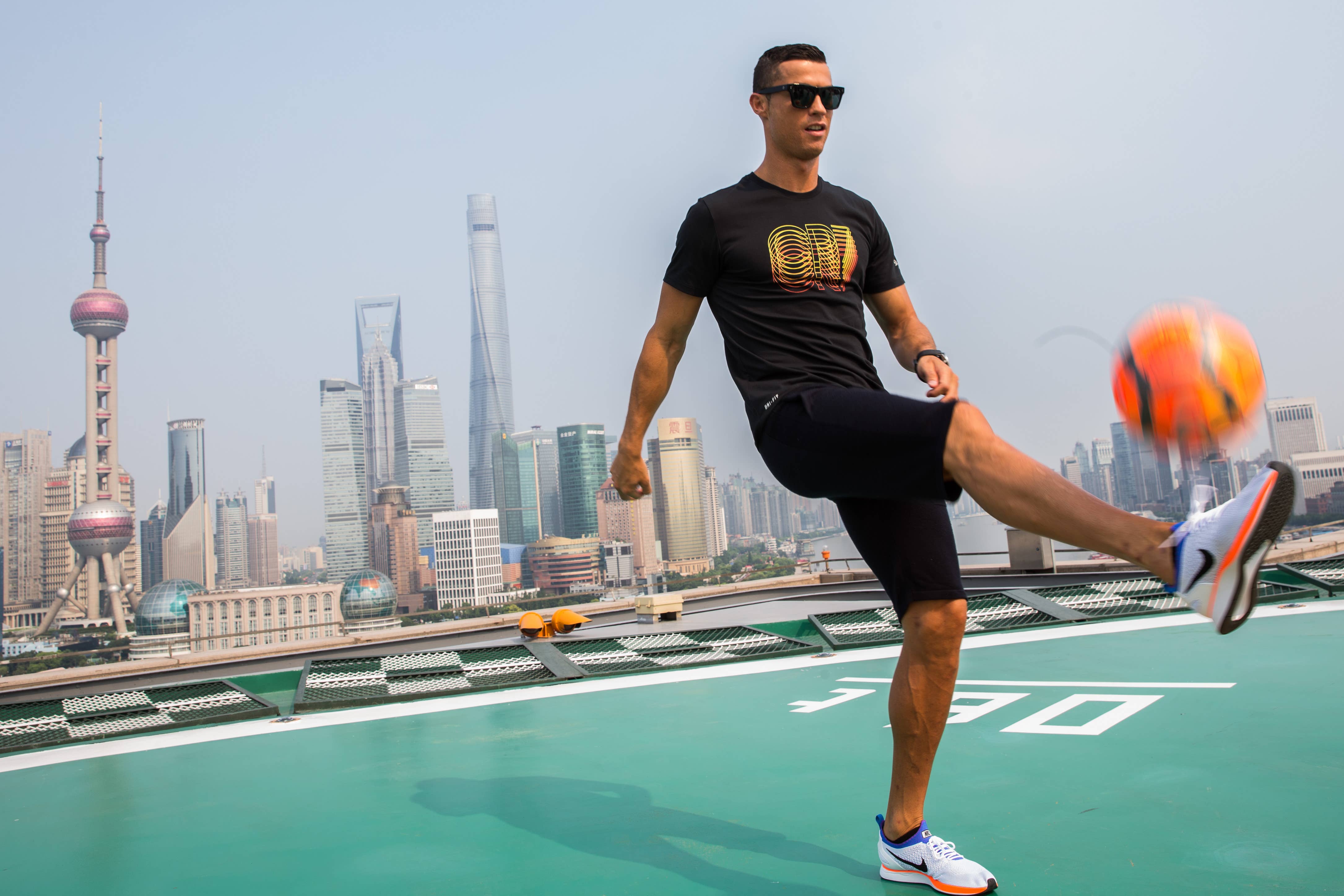 Nike Give Cristiano Ronaldo More Sneakers | Complex