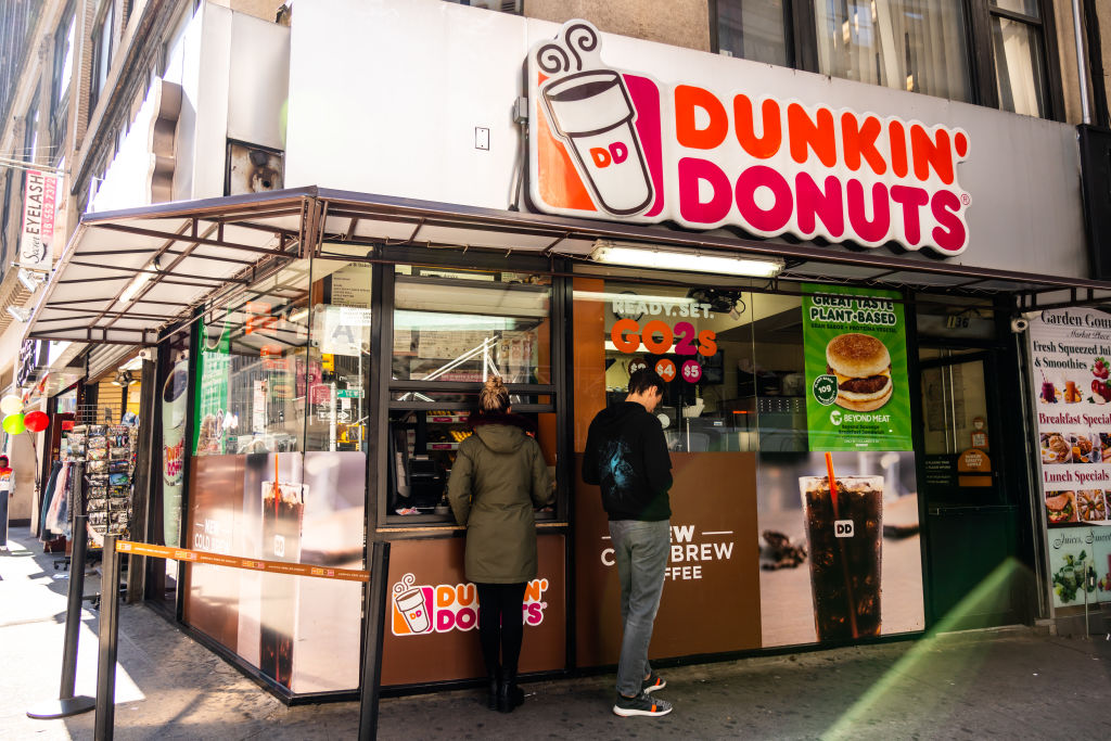 dunkin logo