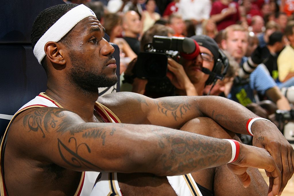 LeBron James Pistons Cavaliers 2007