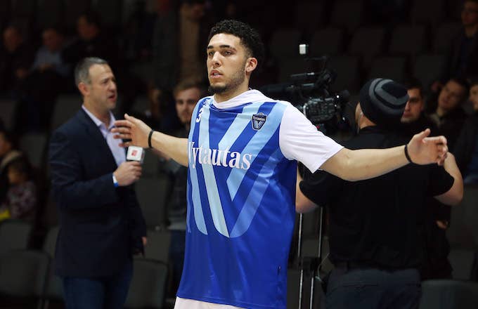 LiAngelo Ball Declares for NBA Draft, but NBA Teams May Not Be Interested