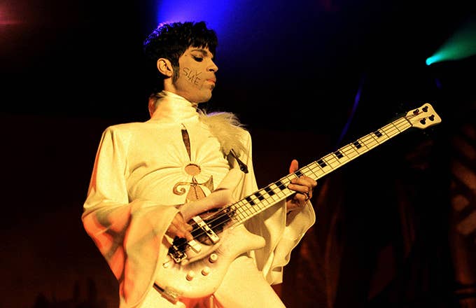 This is a photo of Prince.