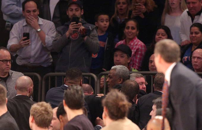 Charles Oakley gets ejected from Madison Square Garden.