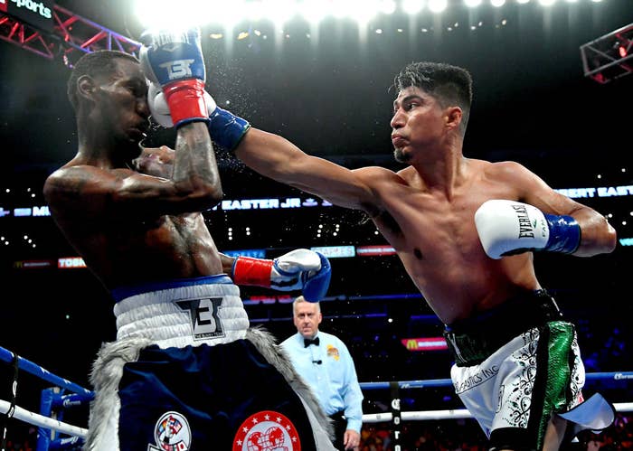 Mikey Garcia Robert Easter 2018