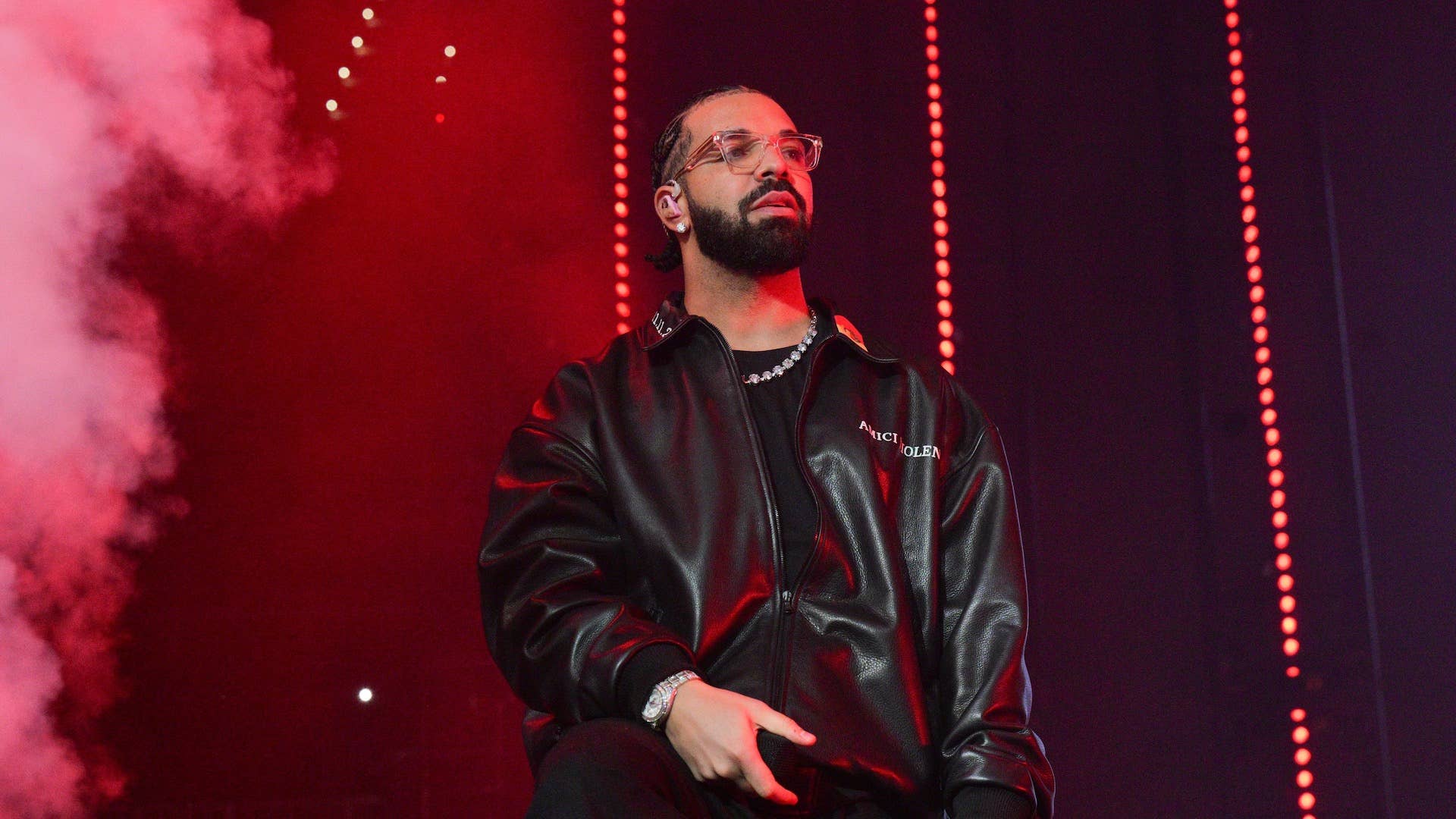 Drake Gets OVO Owl Braided Into Hair