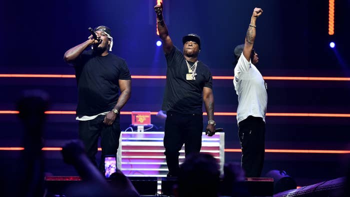 According 2 Hip Hop on Twitter: 1 year ago today The LOX & Dipset  Verzuz took place at Madison Square Garden in New York City.   / Twitter
