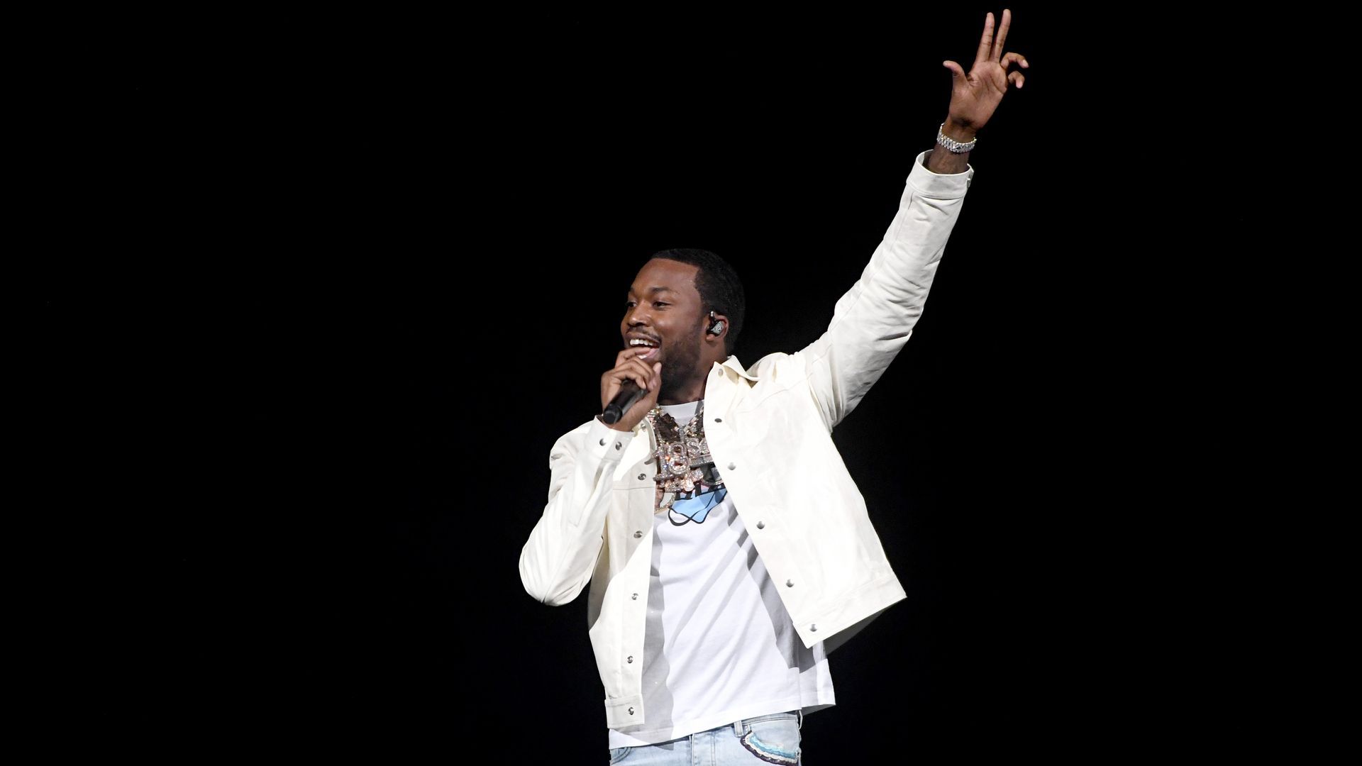 Meek Mill Announces New Album 'Expensive Pain', Reveals Cover Art + Release  Date - DTLR Radio