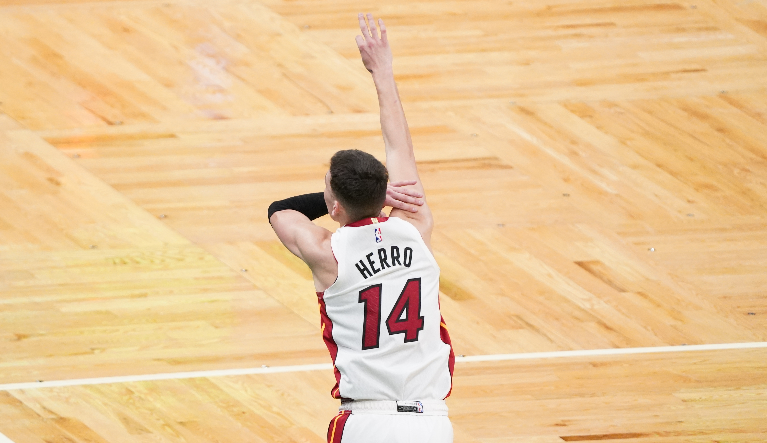 Tyler Herro 3-Pointer 2021