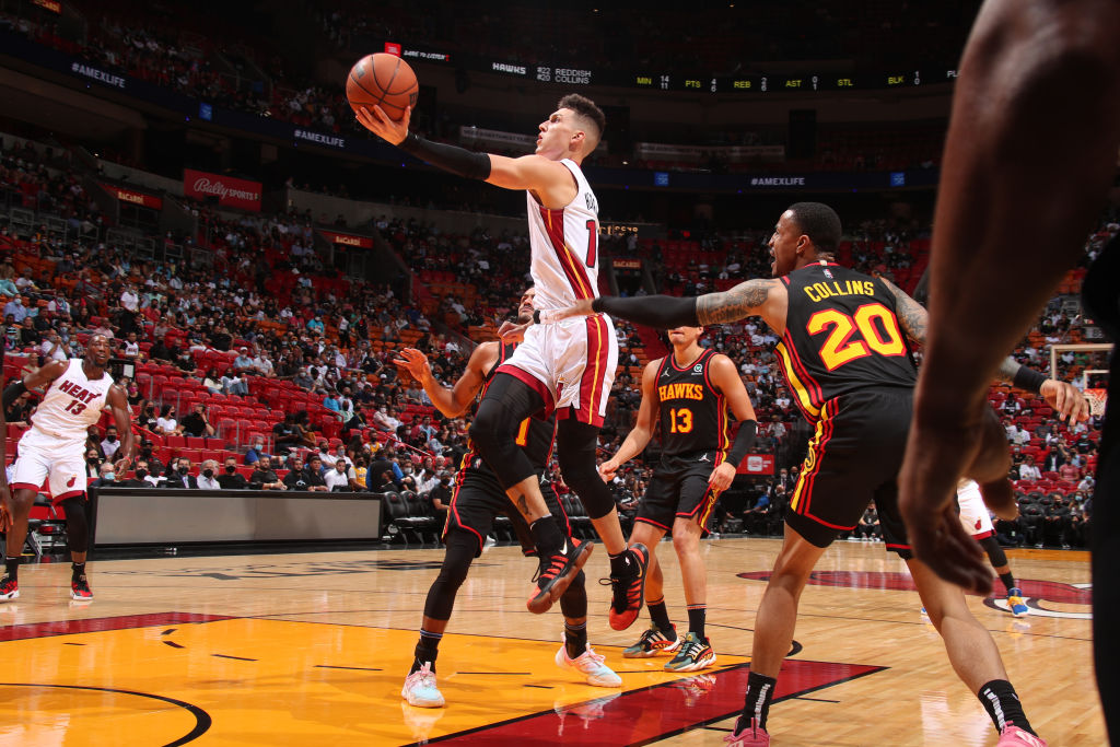 Tyler Herro Drive Heat Hawks Preseason 2021