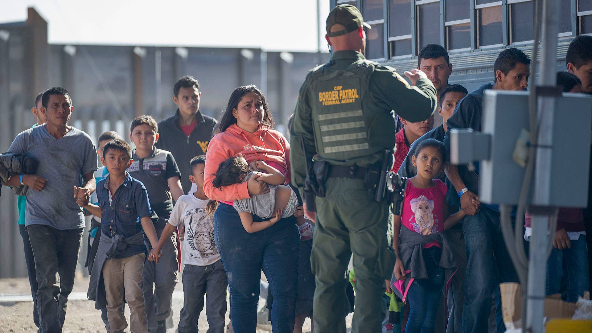 Migrants photographed in El Paso Texas