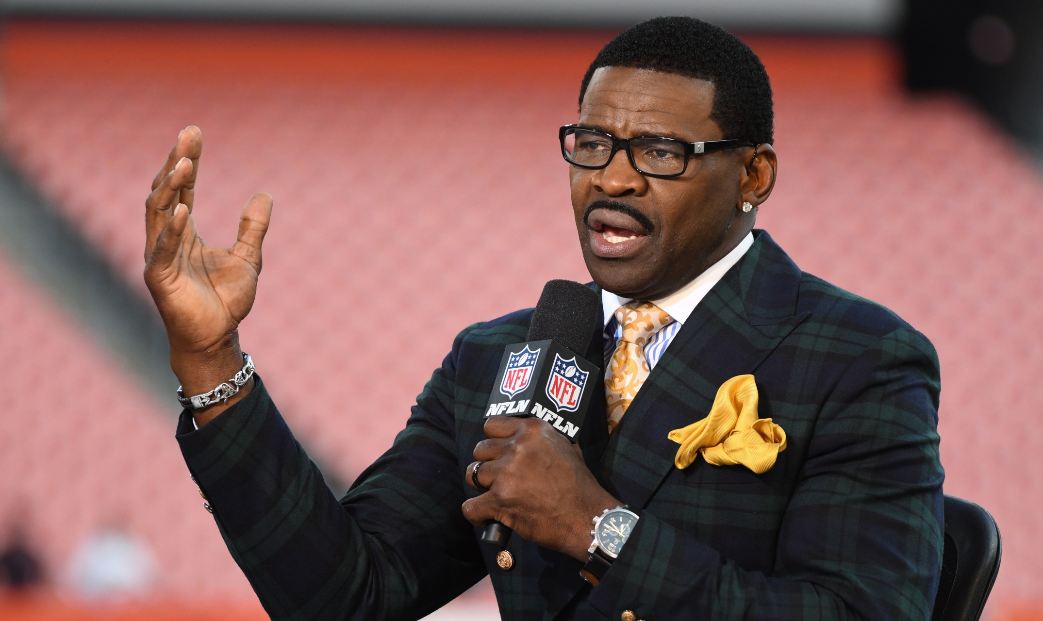 Michael Irvin Says Unvaccinated Cowboys Don't Want To Be Champions ...