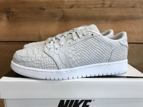 Air jordan clearance 1 low gg