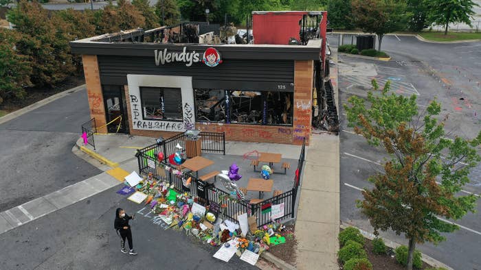 Wendy&#x27;s restaurant set on fire by demonstrators after Rayshard Brooks was killed.