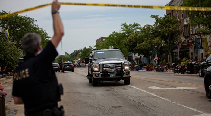 Highland Park shooting photo July 4th