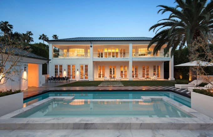 A picture of the house Floyd Mayweather said he purchased after his victory over Conor McGregor.