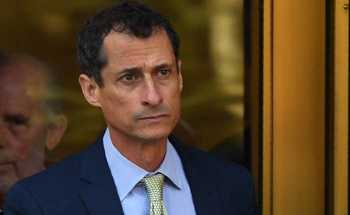 Anthony Weiner exiting New York City courthouse