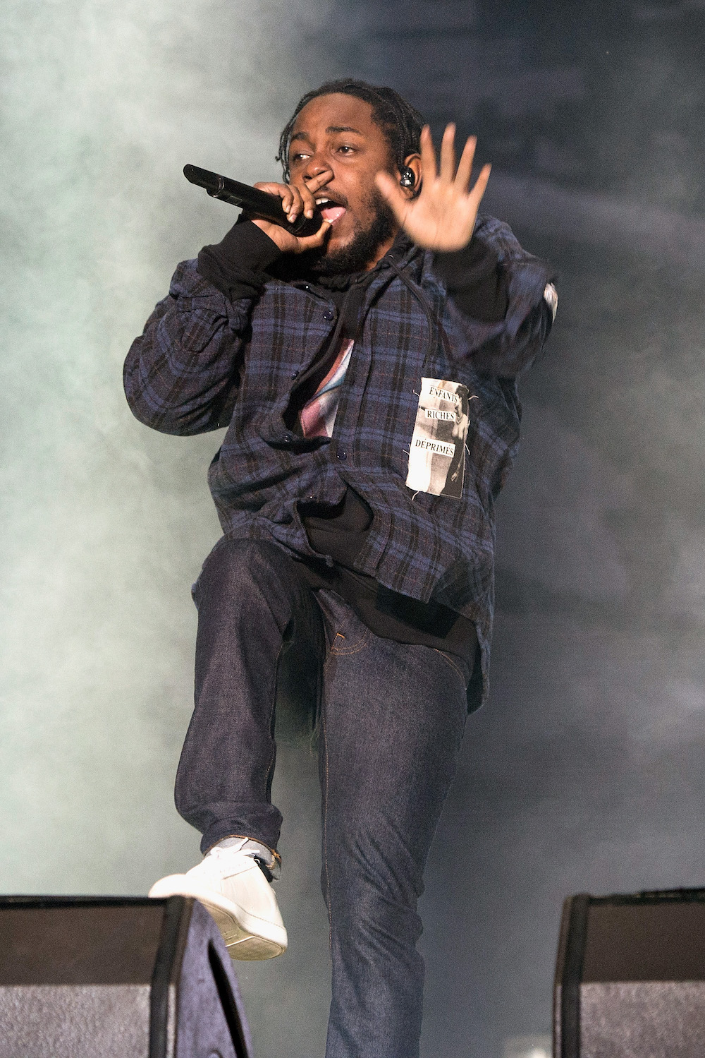 Kendrick Lamar Clothes and Outfits, Page 2