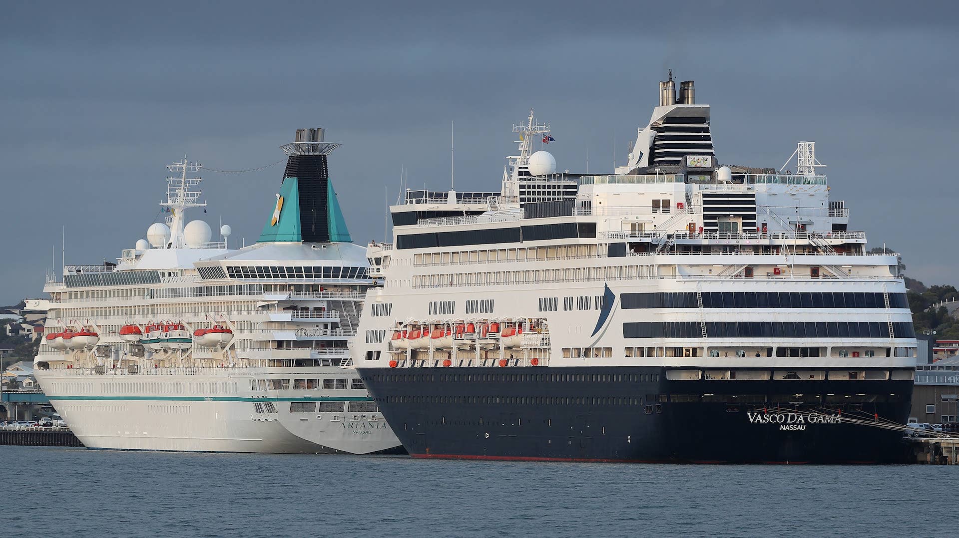 The Artania and Vasco Da Gama cruise ships