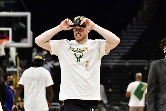 Pat Connaughton Bucks Game 6 NBA Finals 2021