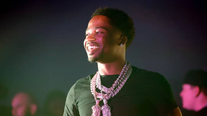 Roddy Ricch performs onstage during Roddy Ricch Headlines SECRET SESH X SAC NFT