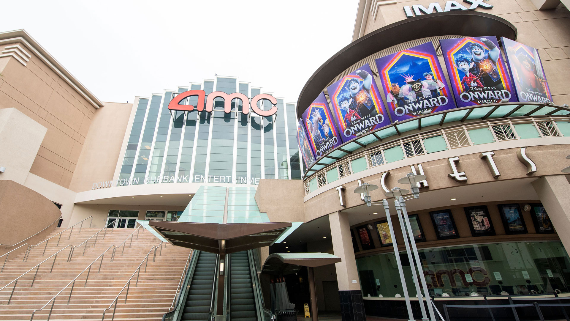 Universal and AMC Theatres Agree to Theatrical Releases Coming Out on VOD Earlier Complex