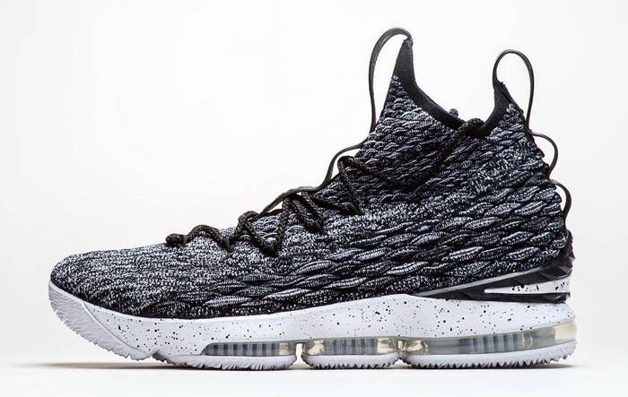 Nike LeBron 15 Black White Ashes Release Date 897648 002 (1)