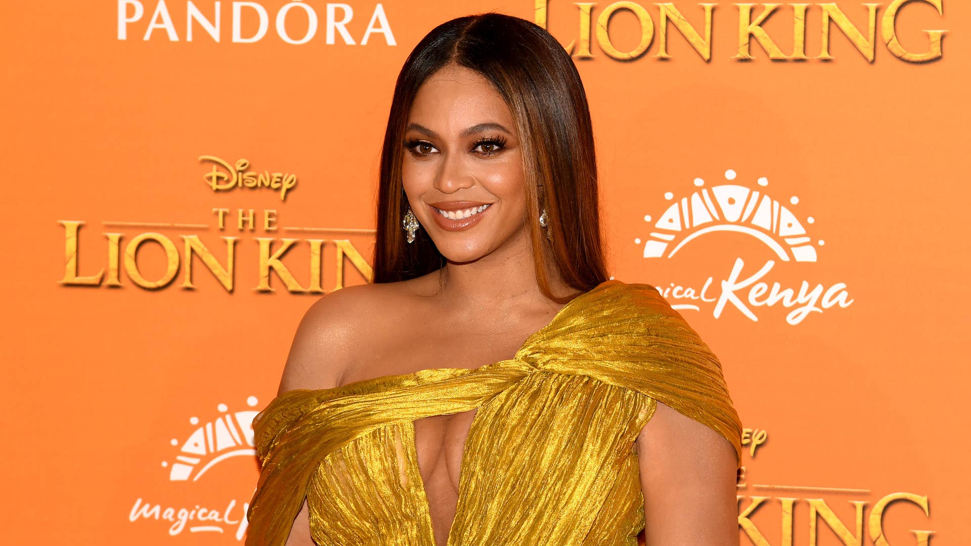 Beyonce Knowles Carter attends the European Premiere of Disney's "The Lion King"