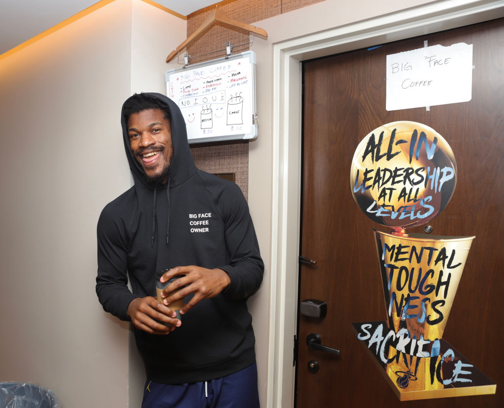 Jimmy Butler and his peculiar way of playing dominoes on his visit