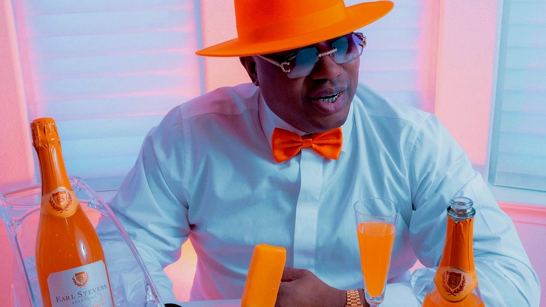 E40 Introduces Orangesicle and Blueberry Flavors to His Wine Label