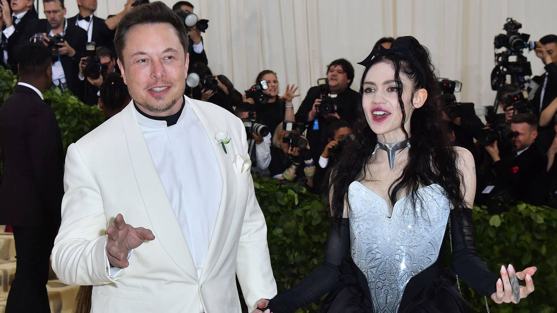 Elon Musk and Grimes at the 2018 Met Gala
