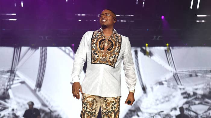 This is a photo of Nas.