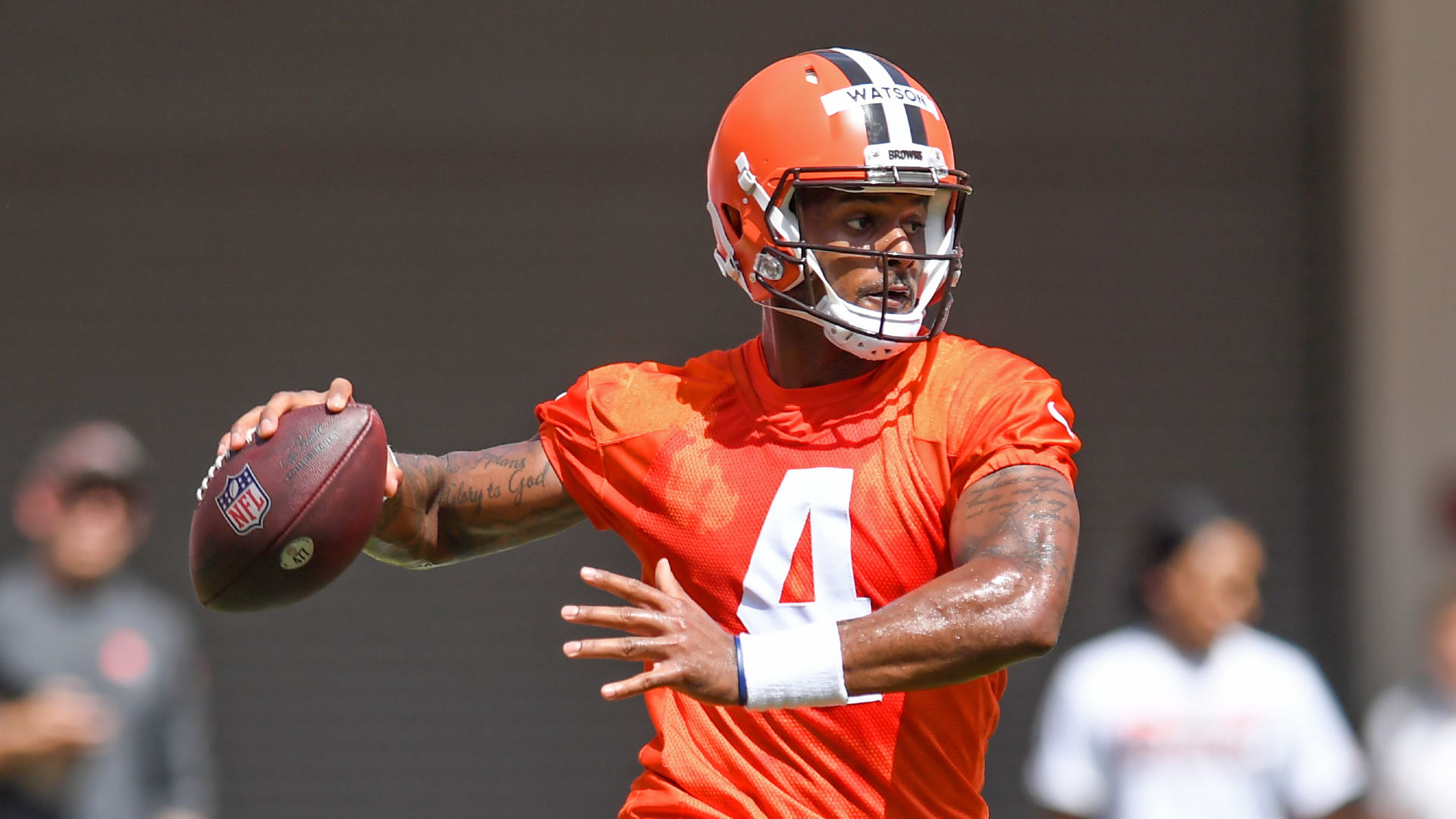 AP sources: NFL suspends Browns QB Deshaun Watson 6 games