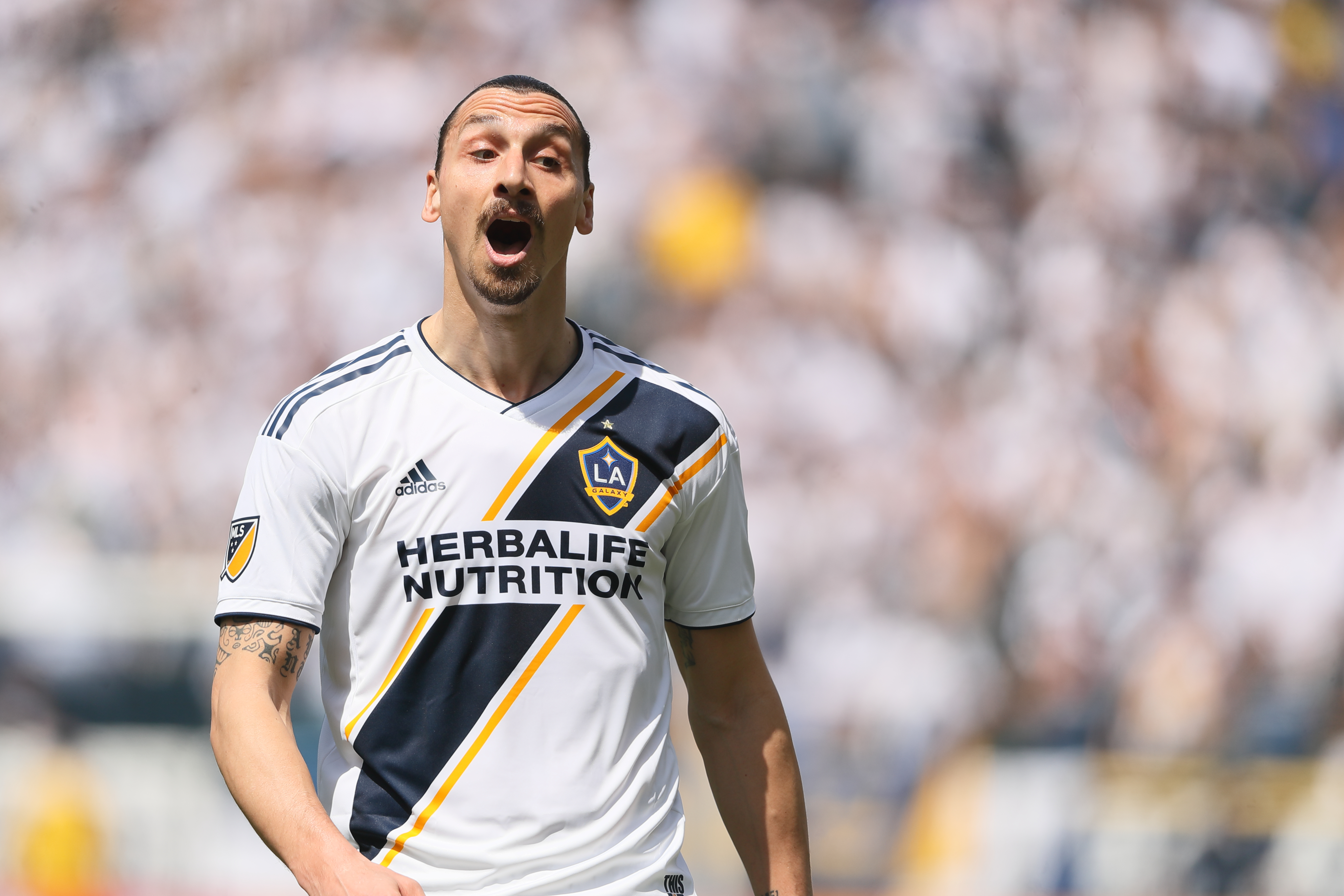 LA Galaxy 2018 adidas Home Jersey - FOOTBALL FASHION