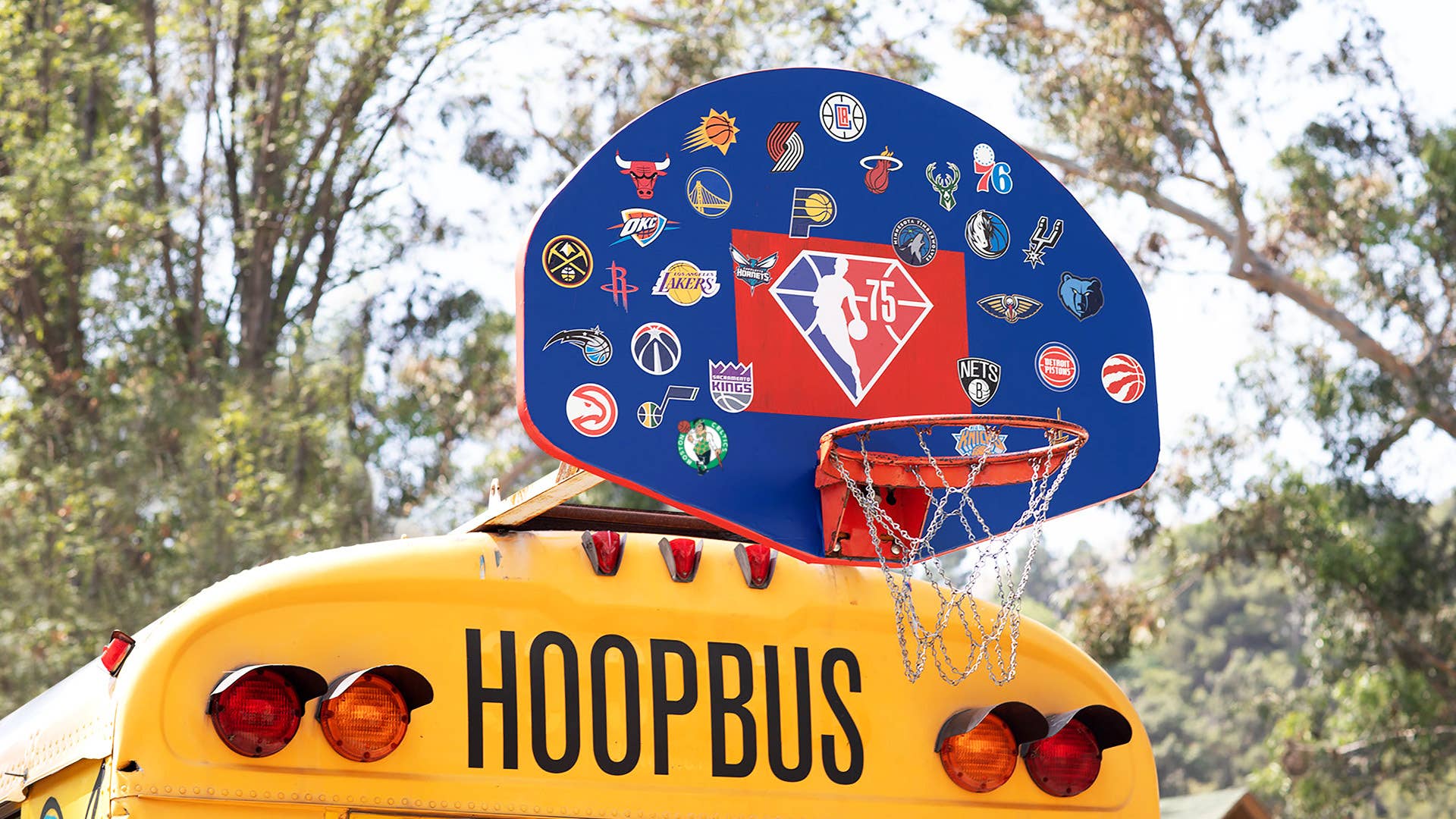 NBA ComplexCon 2021 Hoops Bus