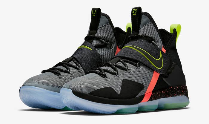 Nike LeBron 14 Out of Nowhere 852406 001