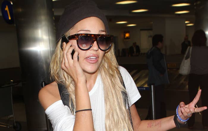 Amanda Bynes spotted at LAX in 2015