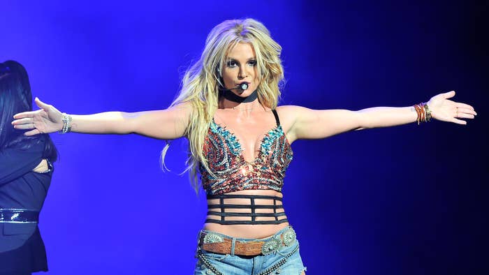 Britney Spears performs at the NOW 99.7 Triple Ho Show 7.0 t SAP Center.