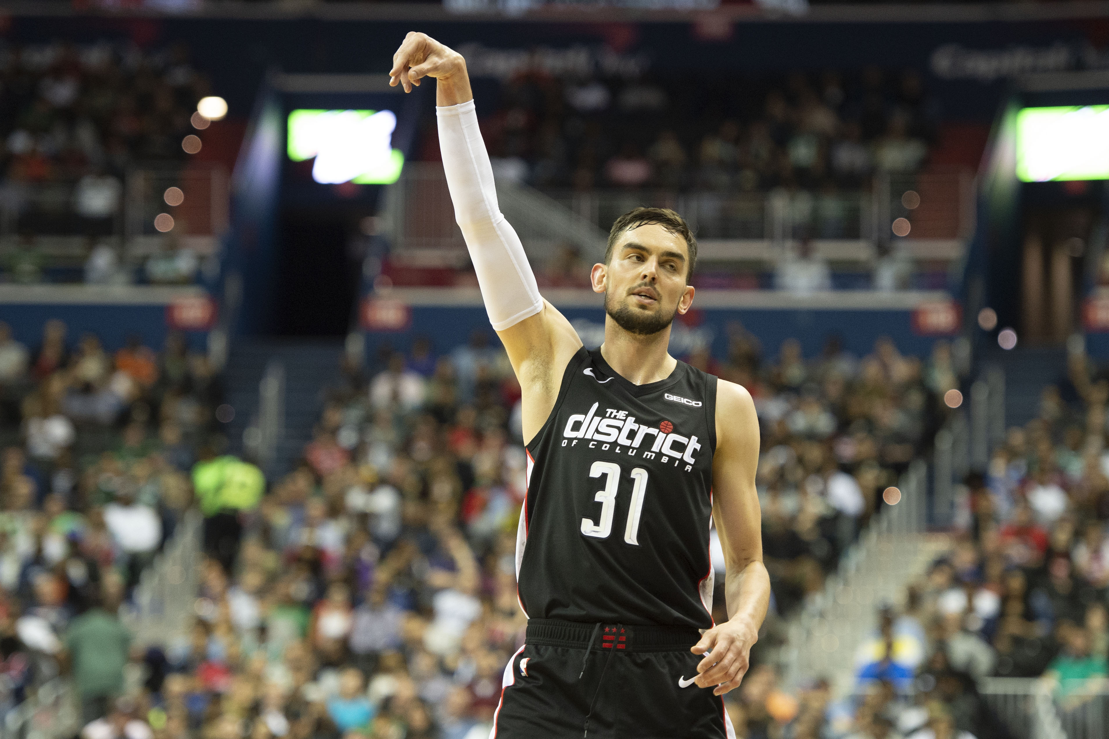 Tomas Satoransky Wizards Celtics 2019